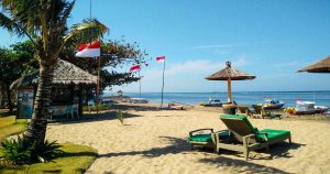 NusaDua: Плажът на Tropic and Spa