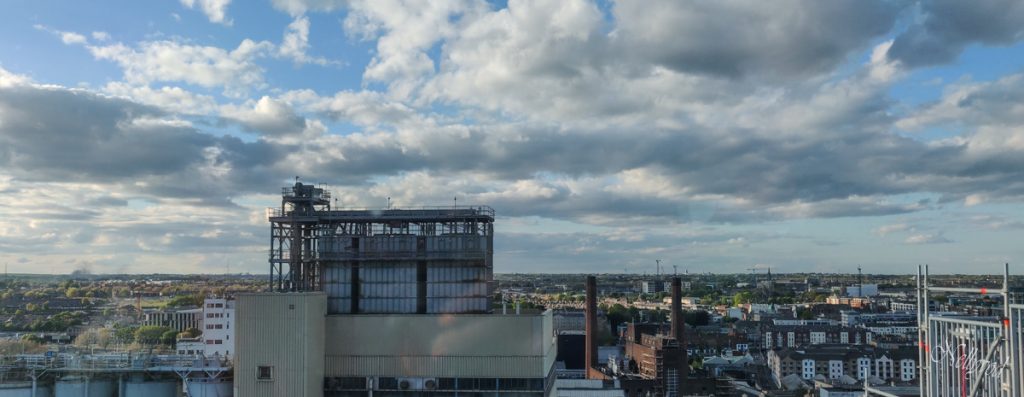 Гледка от последния етаж на Guinness Storehouse 
